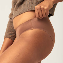 Load image into Gallery viewer, Recycled Seamfree Bikini Moderate-Heavy