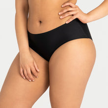 Load image into Gallery viewer, Modibodi Seamfree Boyleg Black Moisture Wicking 