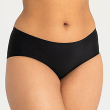 Load image into Gallery viewer, Modibodi Seamfree Boyleg Black Moisture Wicking 